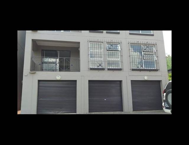 3 BEDROOM TOWNHOUSE FOR SALE IN BASSONIA